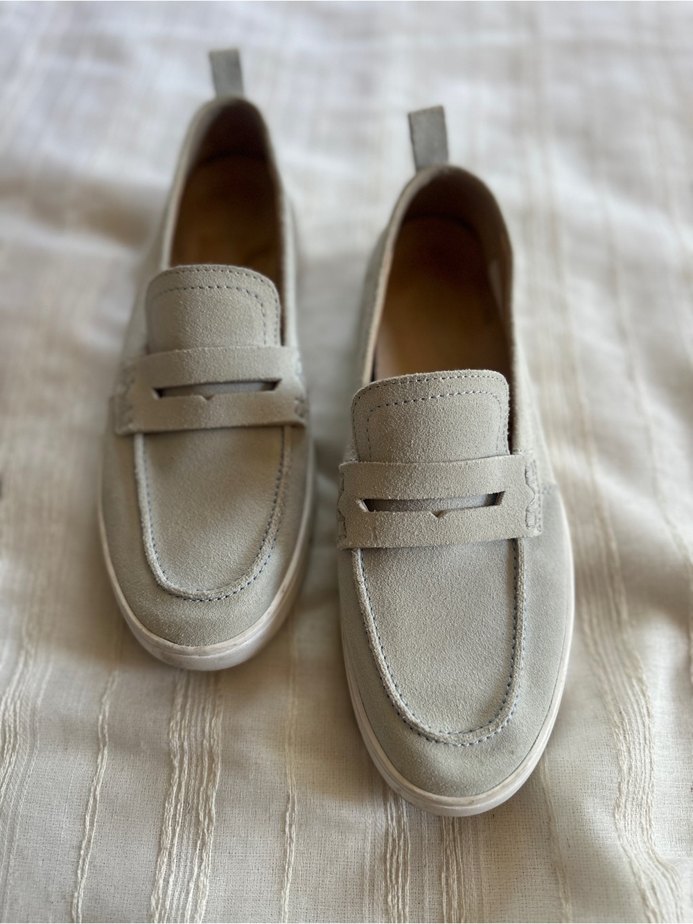 VIONIC Uptown Loafer in Cobblestone  Suede | Women’s 9